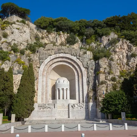 Baous 300m De La - Happy *