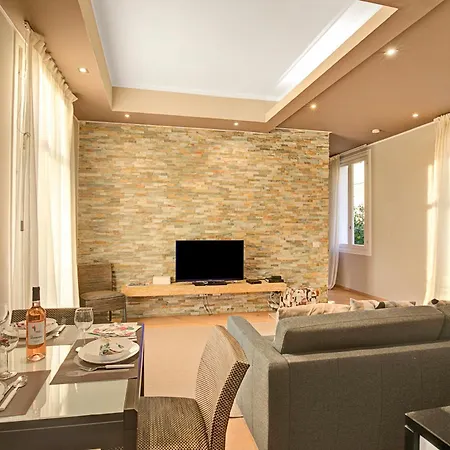 公寓 Baous 300m De La - Happy 滨海博利厄